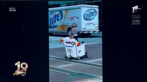 Smiley News. Șmecherie! Ce poți să faci cu două hoverboard-uri și un fotoliu