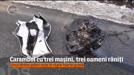 Trei oameni răniți într-un carambol cu trei mașini pe drumul care leagă Voluntariul de Ştefăneşti