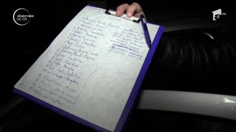 Zeci de părinţi din Gherla au stat la coadă pentru a-şi înscrie copiii la singura clasă cu predare în sistem "Step by Step"