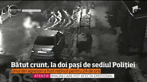 Un bărbat din județul Vâlcea a fost snopit în bătaie şi ameninţat cu cuţitul la doi paşi de sediul poliţiei