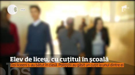 Un nou scandal în învățământ! Doi elevi de clasa a 12-a şi-au împărțit pumni și picioare în Alexandria