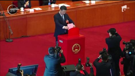 Preşedintele Chinei poate răm&acirc;ne &icirc;n funcţie pe viaţă