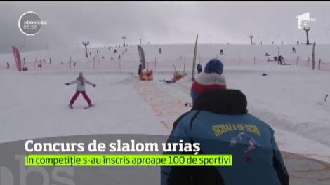 La munte e încă zăpadă din plin, iar turiştii profită de fiecare zi în care se pot bucura de sporturile de iarnă