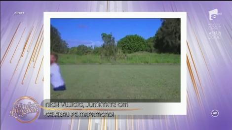 Poți să nu plângi? Nick este omul care înoată, conduce şi joacă fotbal, deși s-a născut fără mâini și picioare