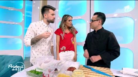 Chef Laszlo Szabolcs a gătit "Mici din amestec de carne de mistreţ şi cerb"