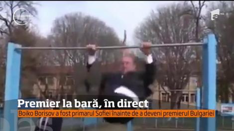 Premierul Bulgariei a demonstrat că, la 58 de ani, are o formă fizică de invidiat. Aflat într-o vizită oficială, Boiko Borisov s-a căţărat pe o bară şi a arătat cât de mobil este