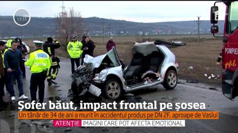 Imaginile tragediei de pe drumul naţional 2F. Între oraşul Vaslui şi suburbia Rediu, ieri după-masă, două maşini s-au ciocnit frontal