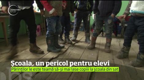 Condiţii greu de imaginat pentru elevii unei şcoli din judeţul Bacău