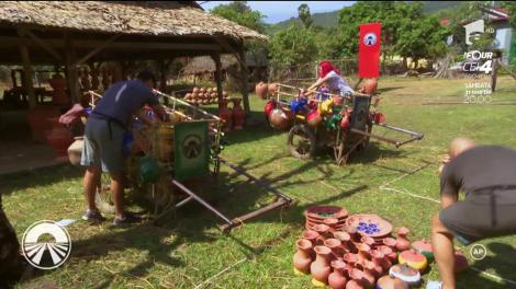 Raluka și Ana versus Liviu și Andrei, în jocul amuletei! Lupta se dă pe transportul vaselor de ceramică: Cioburi, nu glumă!