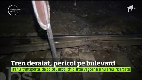 Tren deraiat, pericol pe bulevard