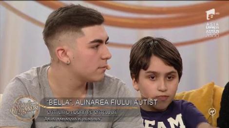 Cățelușa Bella, cea mai bună prietenă a lui Cătălin, copilul diagnosticat cu autism