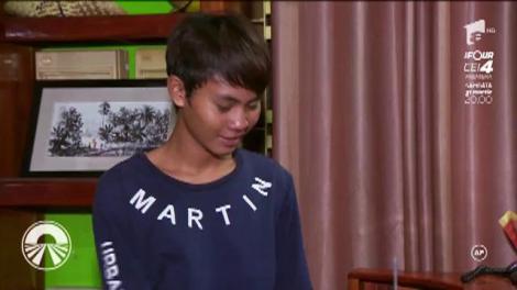 Vica Blochina frânge inimi în Cambodgia!