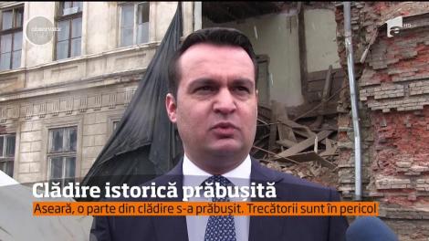 O clădire istorică din Baia Mare s-a prăbuşit