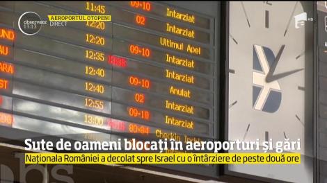 Echipa Naţională de Fotbal a României, blocată pentru câteva ore în aeroport