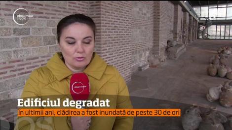 După Cazinoul din Constanţa, un alt simbol al oraşului riscă să devină o ruină!