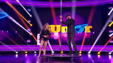 MIhai Bendeac și Delia, dans la bară