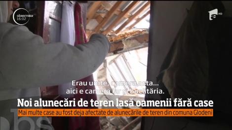 Noi alunecări de teren lasă oamenii fără case