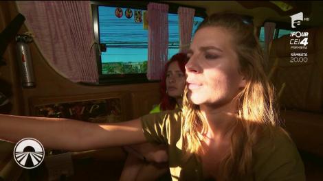 Moment emoționant. Ana și Raluka vorbesc cu cei dragi: "Am mâncat tarantule şi ou cu pui în el, dar am mai sta o lună aici"