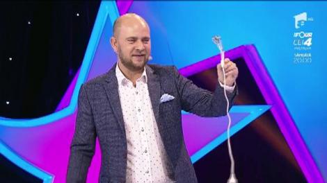 ”Acesta este un încărcător supranatural!” Copiii primesc un obiect pe care părinții lor l-au folosit în copilărie