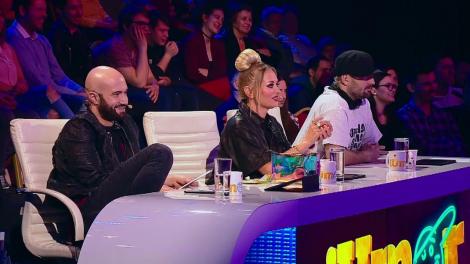 Andrei Ciobanu, stand-up comedy de senzație, pe scena iUmor: "Mă, știi cum e când suni la relații cu clienți si te cheamă Ciobanu?"