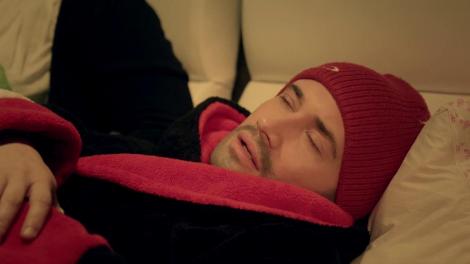 Atenție, se râde! "Costică, dormi?", unul dintre cele mai cunoscute scheciuri din istoria României, în varianta 2018