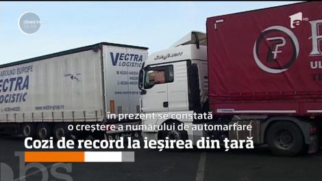 Record de cozi de TIR-uri, la ieşirea din ţară spre Ungaria!