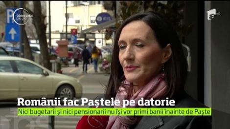 Sărbători pe datorie! Sute de mii de români îşi vor cumpăra alimentele pentru masa de Paşti după ce trec pe la... casele de amanet