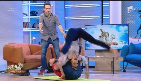 În joacă, se putea lovi la cap! Dani și Flavia, cascadorie de infarct cu final neașteptat