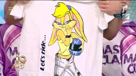 Iepurașul de Paște a venit în platoul emisiunii Neatza. Cadoul primit de Dani, zici că-i pentru Flavia! Până și iepurașul e confuz în ceea ce dorințele celor doi