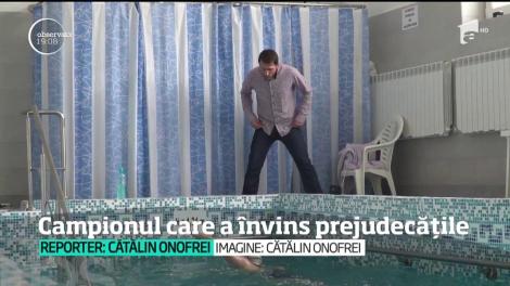 Un copil cu sindrom Down, discriminat în România, a obţinut o medalie la Campionatul European de Înot din Paris