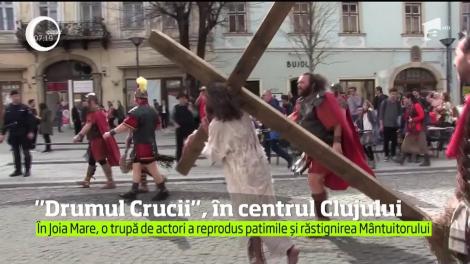 Patimile lui Iisus au fost aduse la viaţă, în Cluj, cu ajutorul unei echipe de actori