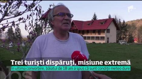 Alertă în Făgăraş. Un tată, fiul lui şi un prieten de familie au dispărut pe munte