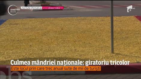 Culmea mândriei naționale. Sens giratoriu, decorat în culorile tricolorului: "S-a fluidizat mai mult traficul"