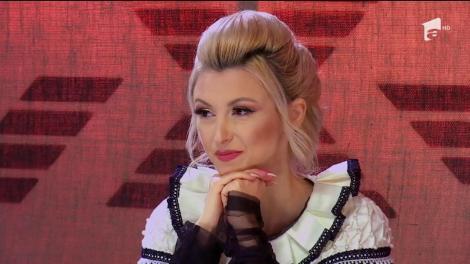 "Defilarea cu măști", probă creată după chipul și asemănarea lui Cosmin Seleși