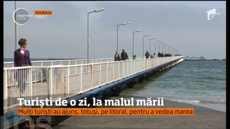 Vreme rece la malul mării