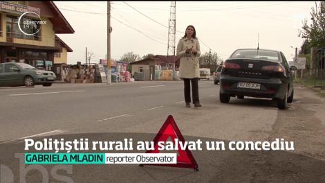 Cum reacționează șoferii atunci c&acirc;nd văd o femeie care a făcut pană