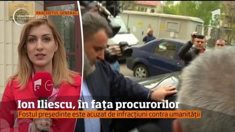 Ion Iliescu, în fața procurorilor! Fostul președinte este acuzat de infracțiuni contra umanității