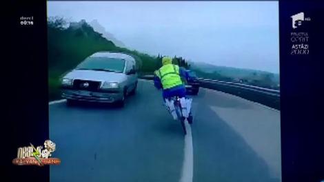 Smiley News! Cel mai rapid poștaș din lume