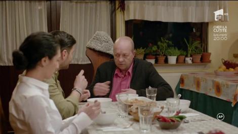 Costică ia masa cu oltenii