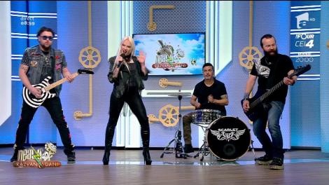 Scarlet Aura - "Breaking the law"