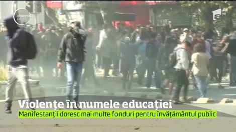 Violenţe în numele educaţiei în Chile