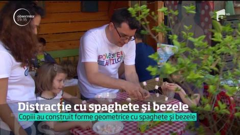 Distracție cu spaghete și bezele