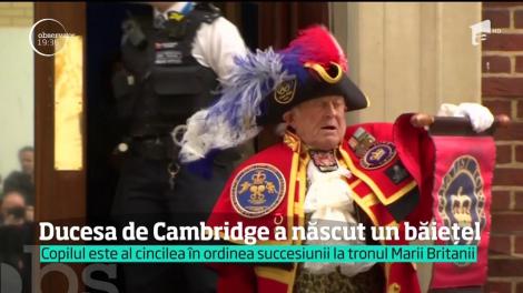 Ducesa de Cambridge a născut un băiețel