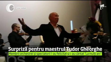 De ziua onomastică Tudor Gheorghe a avut parte de o surpriză ce l-a lăsat fără cuvinte chiar la concertul susţinut în Piatra Neamţ!