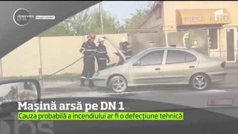 Un autoturism a luat foc pe Drumul Naţional 1 la Otopeni