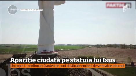 Pe capul celei mai &icirc;nalte statui a lui Iisus din lume au apărut antene de emisie!