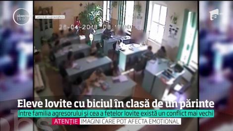 Imaginile care au stârnit isterie pe internet! Eleve lovite cu biciul într-o școală din Sibiu, de către un părinte