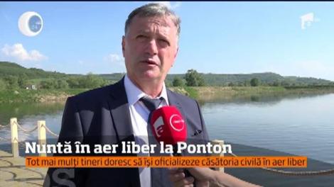 Nuntă în aer liber la Ponton. Cei doi miri s-au căsătorit în minivacanța de 1 Mai