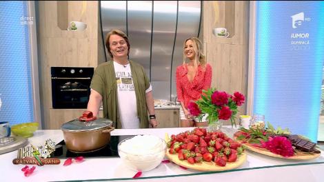 "Chiquitita" e propunerea lui Vlăduț pentru weekend! Un desert din bezele, căpșuni și ciocolată amară