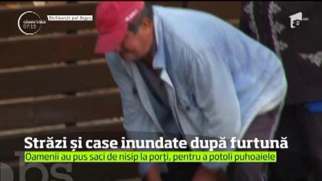 Ploile torenţiale au făcut prăpăd la Ştefăneşti, în Argeş